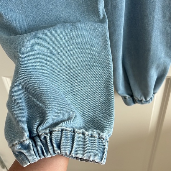 Forever 21 Denim Jogger - NWT - Picture 4 of 4
